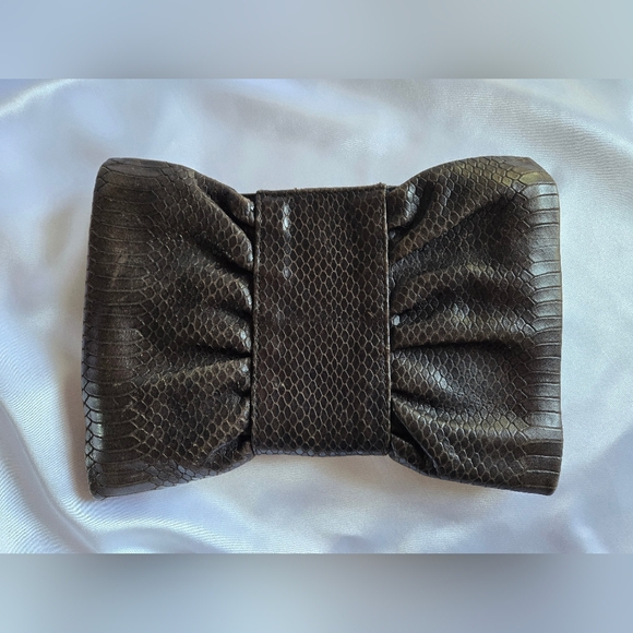 Furla Brown Bow Clutch/Crossbody Bag - Picture 2 of 12